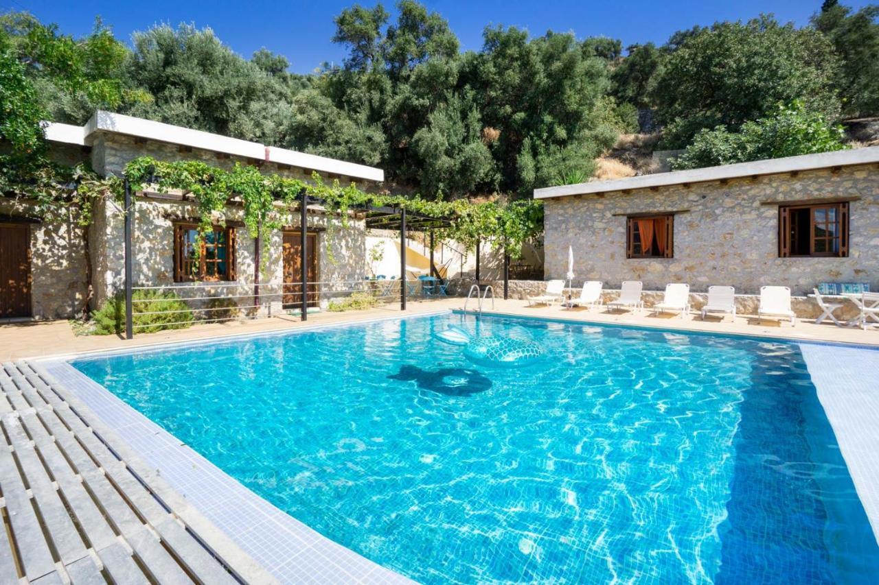 Villa Talos ปาไลโอโกรา ภายนอก รูปภาพ